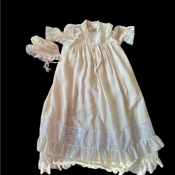 Vintage Croissant 100% Silk Baby Christening Gown & Bonnet Set Ivory Lace Baptis - Picture 1 of 5